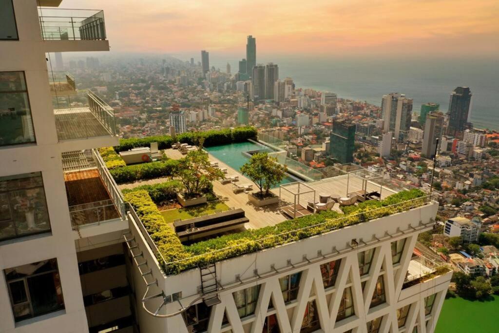 Апартаменты Altair Luxury Colombo By Miracle Экстерьер фото